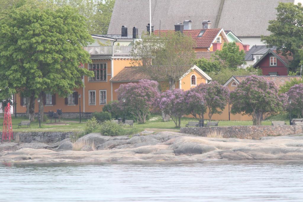 Uddens Bed & Breakfast Bed & Breakfast Öregrund Exterior foto